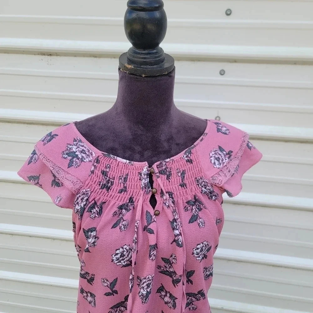 No Boundaries Top Size Junior XL (15-17) Floral Mauve-Blush  Pink Cap Sleeves - Picture 3 of 9